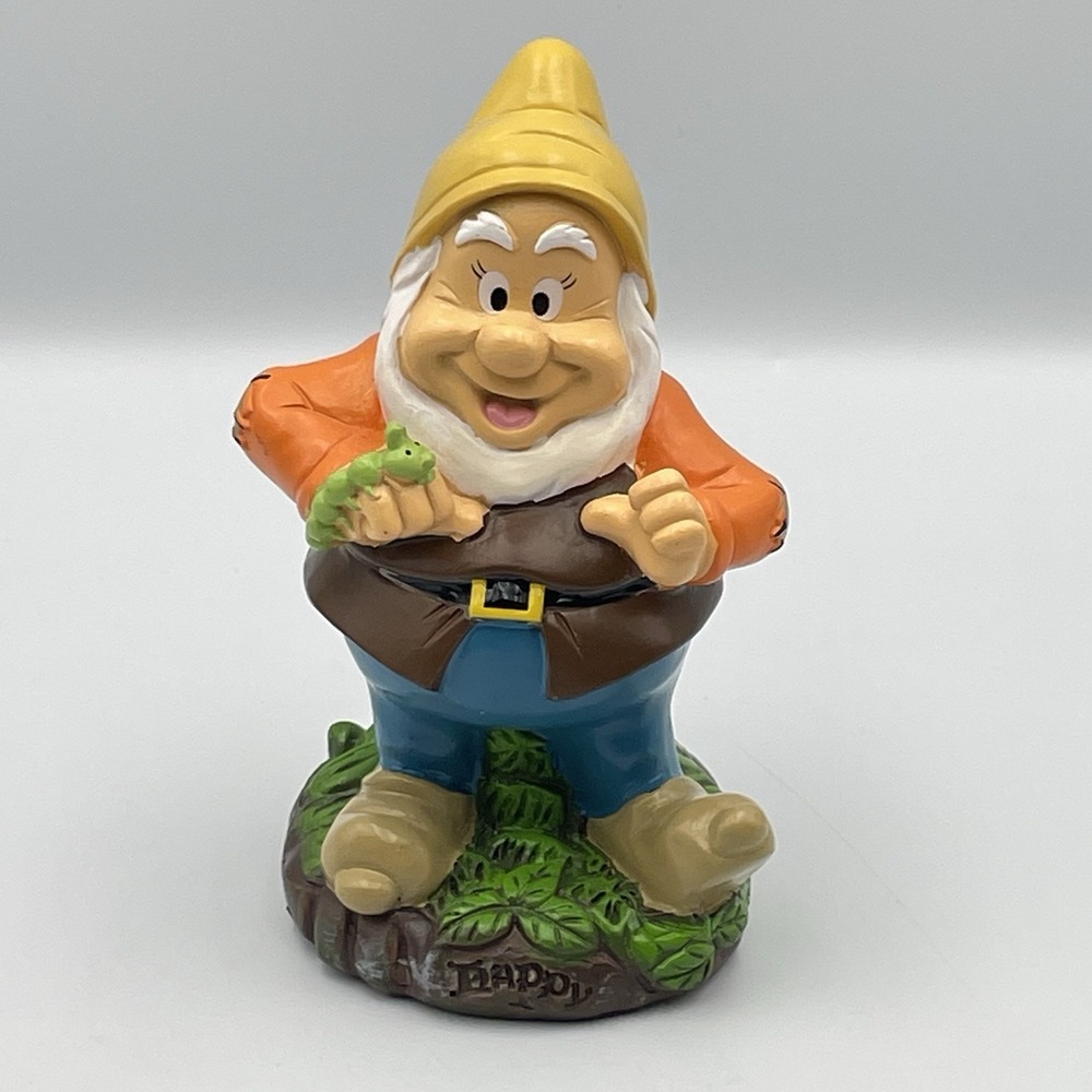Disney Snow White Happy Dwarf Garden Statue Figurine 5.75" New NWT